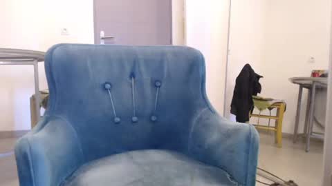 Snapshot of meditmtc chatting on 01/11/25, 02:47 Meditmtc online show from 01/11/25, 02:47