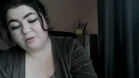 Snapshot of medjik_lool chatting on 12/17/24, 06:45 Oltereodora-lima online show from 12/17/24, 06:45