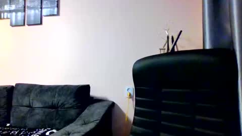 Snapshot of medjik_lool chatting on 01/18/25, 08:31 Oltereodora-lima online show from 01/18/25, 08:31