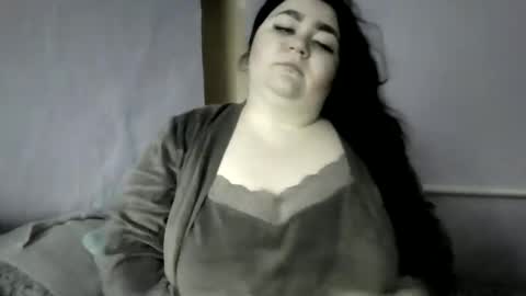 Snapshot of medjik_lool chatting on 02/05/25, 06:46 Oltereodora-lima online show from 02/05/25, 06:46