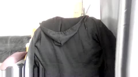 Snapshot of medjik_lool chatting on 10/09/25, 07:50 Oltereodora-lima online show from 10/09/25, 07:50