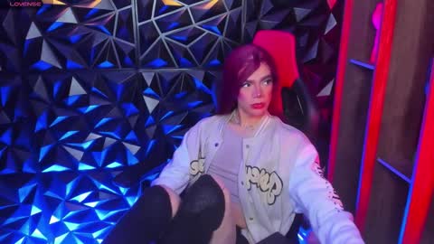 Medusa Ts online show from 10/09/25, 09:24