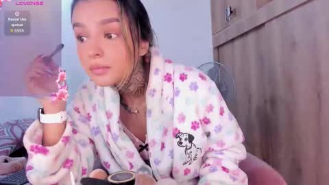 medussa13 online show from 11/14/25, 01:10