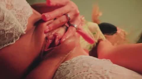 meeeewmeeeeow online show from 11/04/25, 09:25