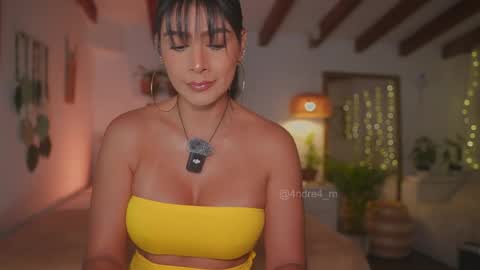 Andrea  online show from 10/08/25, 11:41