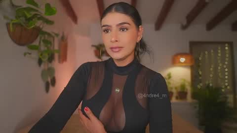 Andrea  online show from 11/08/25, 11:21