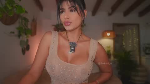 Andrea  online show from 11/18/25, 11:58