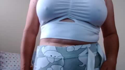 anna online show from 10/22/25, 04:18