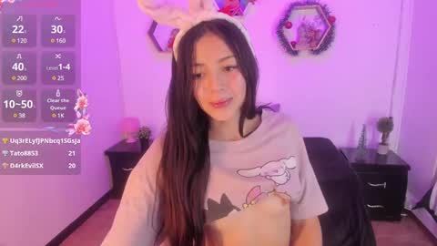 Snapshot of meelanny_ds chatting on 12/17/24, 08:56 online show from 12/17/24, 08:56