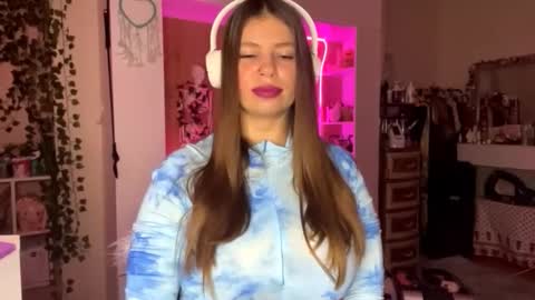 Vlada online show from 11/26/25, 06:14