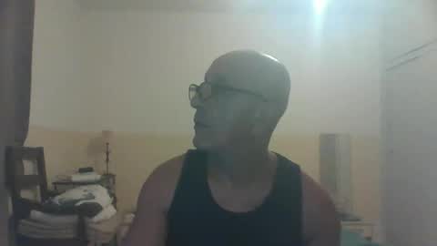 mufine online show from 09/24/25, 02:20