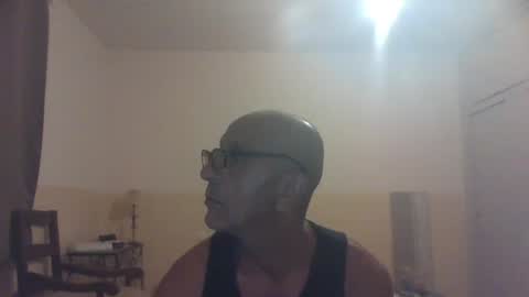 mufine online show from 10/04/25, 05:44