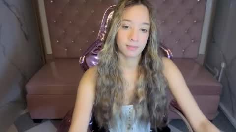megan_collins_b online show from 11/21/25, 12:48