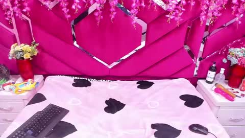 Snapshot of megan_latinn chatting on 01/10/25, 06:09 megan_latinn online show from 01/10/25, 06:09