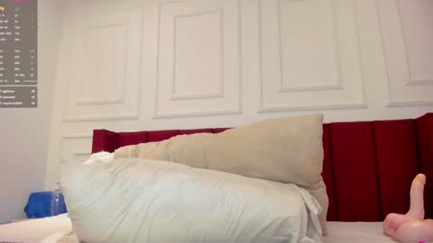 Snapshot of megan_monroe_ chatting on 01/07/25, 10:30 Megan online show from 01/07/25, 10:30