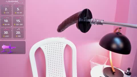 Megan  online show from 11/07/25, 06:41