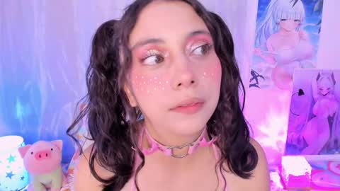 Megan  online show from 10/28/25, 04:49