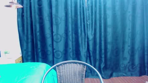 M E G A N   online show from 02/17/25, 10:36