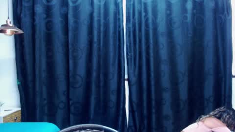 M E G A N   online show from 03/09/25, 08:21