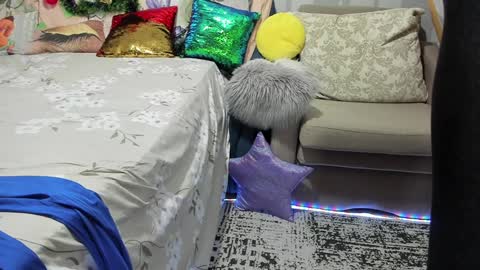 Nicki--------- Welcome to my Room online show from 01/06/25, 08:03