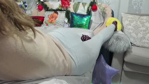 Nicki--------- Welcome to my Room online show from 01/15/25, 07:01