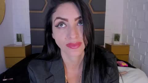 Snapshot of meganhofman chatting on 09/23/25, 07:50 Megan Hofman online show from 09/23/25, 07:50