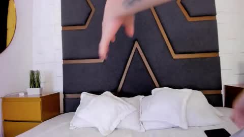 Snapshot of meganhofman chatting on 10/18/25, 11:33 Megan Hofman online show from 10/18/25, 11:33