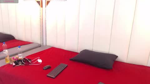 meganlarsson online show from 10/06/25, 11:51