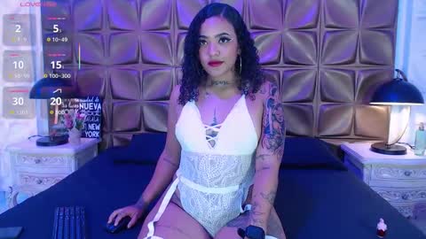 meganlarsson online show from 10/21/25, 11:55