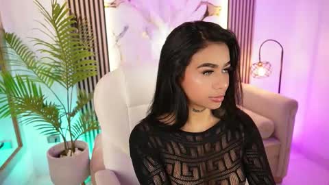 Megan Lowell online show from 11/18/25, 10:25