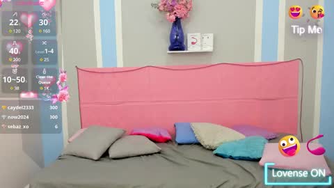 Snapshot of meganqueen2 chatting on 02/15/25, 07:50 Megan Queen online show from 02/15/25, 07:50