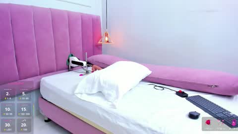 Megan  online show from 10/14/25, 07:58