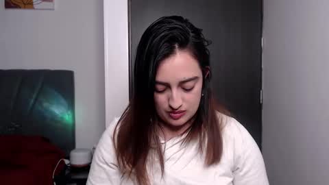  MEGAN  online show from 11/27/25, 04:03