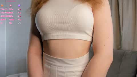 Snapshot of megansuns chatting on 10/27/25, 03:05 Megan online show from 10/27/25, 03:05