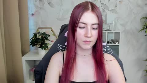 Snapshot of meganx_candy chatting on 01/14/25, 02:00 Megan online show from 01/14/25, 02:00