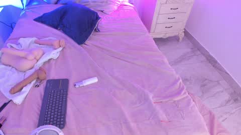 Snapshot of megaraowen_ chatting on 01/03/25, 07:38 M E G A R A online show from 01/03/25, 07:38