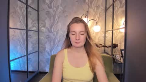 Snapshot of meggysun chatting on 09/30/25, 01:27 Meggy online show from 09/30/25, 01:27