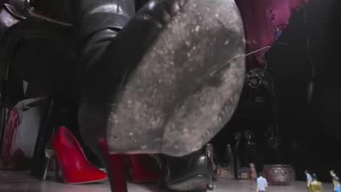 Goddess Sara online show from 12/12/24, 04:37