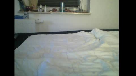 megu808624 online show from 01/17/25, 08:55