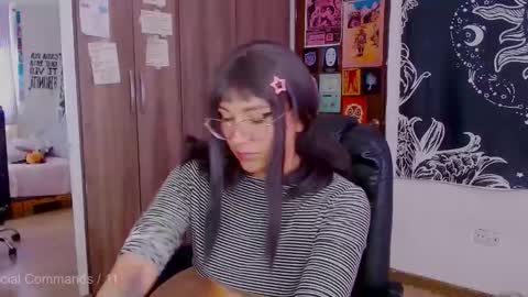 Melissa  -  -  Please help me to reach 100 thumbs up online show from 10/16/25, 04:30