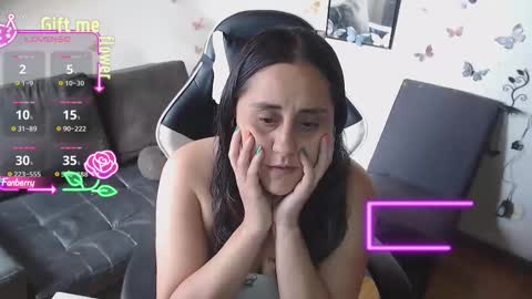 Snapshot of mel_raise chatting on 10/13/25, 04:18 mel raise online show from 10/13/25, 04:18