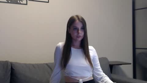 meladams online show from 09/21/25, 07:59