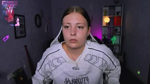 Snapshot of melani_bumm chatting on 09/22/25, 05:42 melani_bumm online show from 09/22/25, 05:42