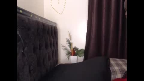Snapshot of melanibaby chatting on 10/02/25, 11:34 melanibaby online show from 10/02/25, 11:34