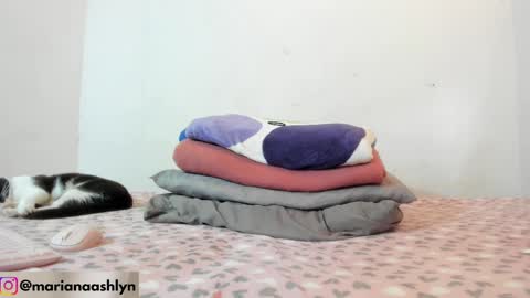 Snapshot of melanie1717 chatting on 10/14/25, 07:14 Melanie Independent model online show from 10/14/25, 07:14