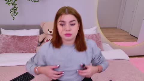 Snapshot of melaniecarterr chatting on 10/13/25, 04:07 Melanie online show from 10/13/25, 04:07