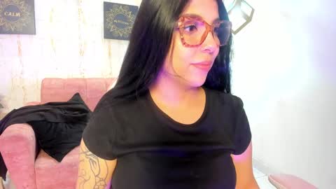 Snapshot of melaniegrayx chatting on 03/04/25, 07:11 melaniegrayx online show from 03/04/25, 07:11