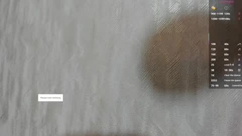        online show from 10/12/25, 01:43