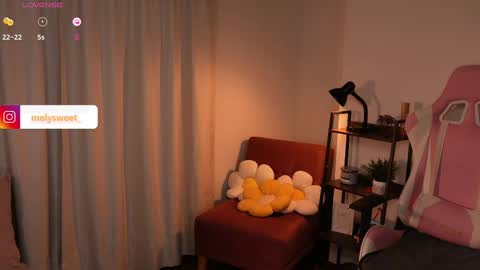 Snapshot of melanieryann_ chatting on 02/23/25, 05:12 Ig melysweet online show from 02/23/25, 05:12