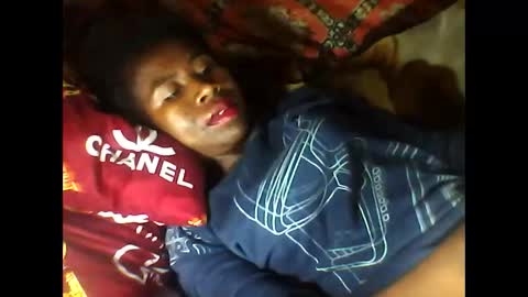 melanih online show from 10/24/25, 06:54